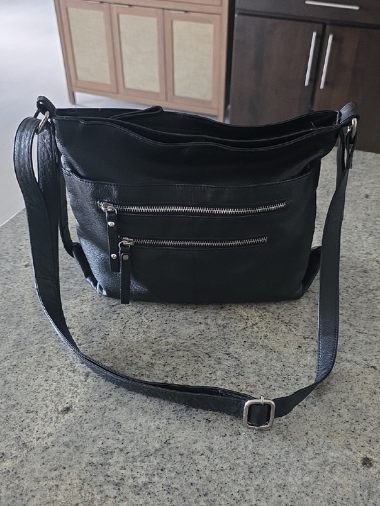 Great American Leatherworks Handbags - Black Leather Crossbody Bag with Front Zippers